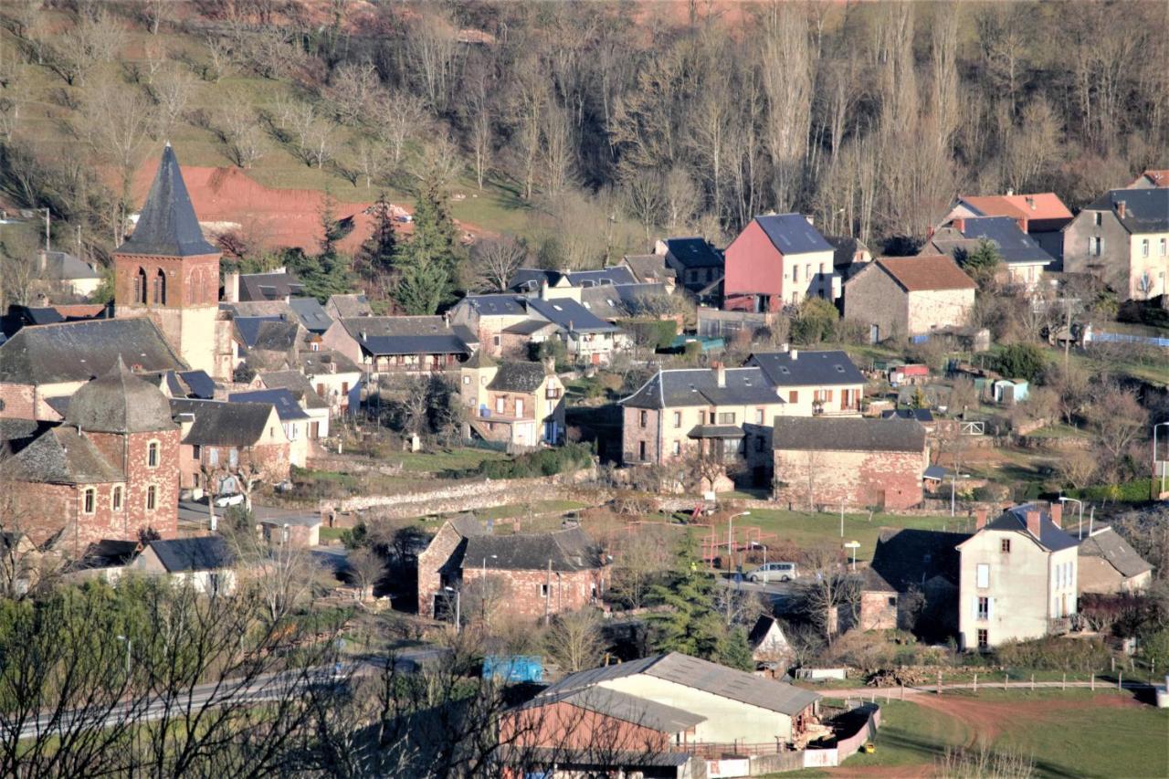 Appartamento Le Valadin Valady Esterno foto